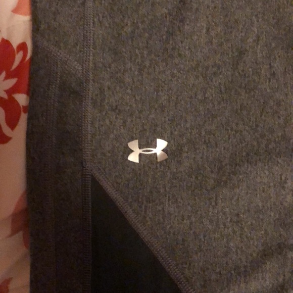 Under Armour heat gear pants - Picture 3 of 5